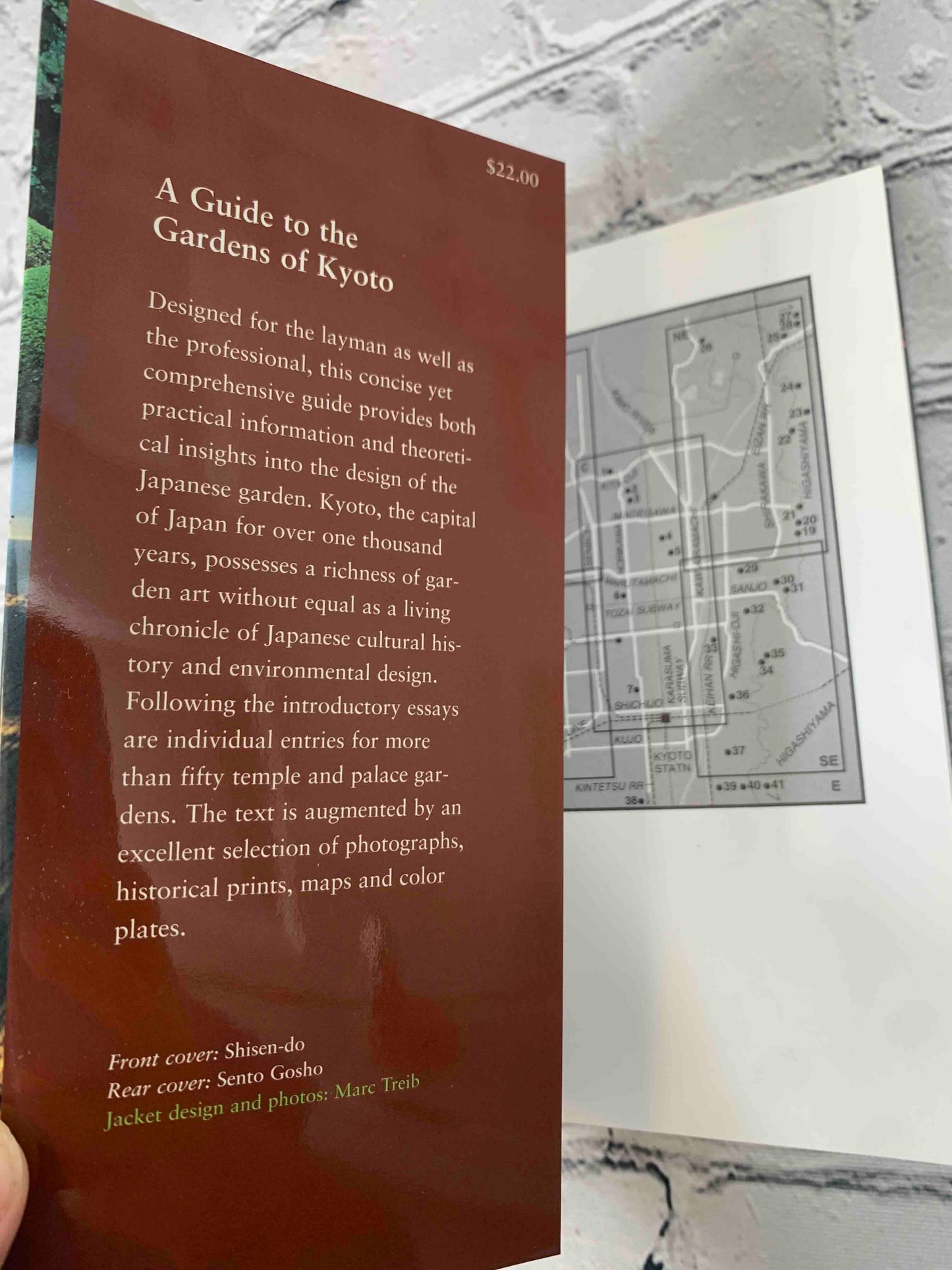 A Guide to the Gardens of Kyoto