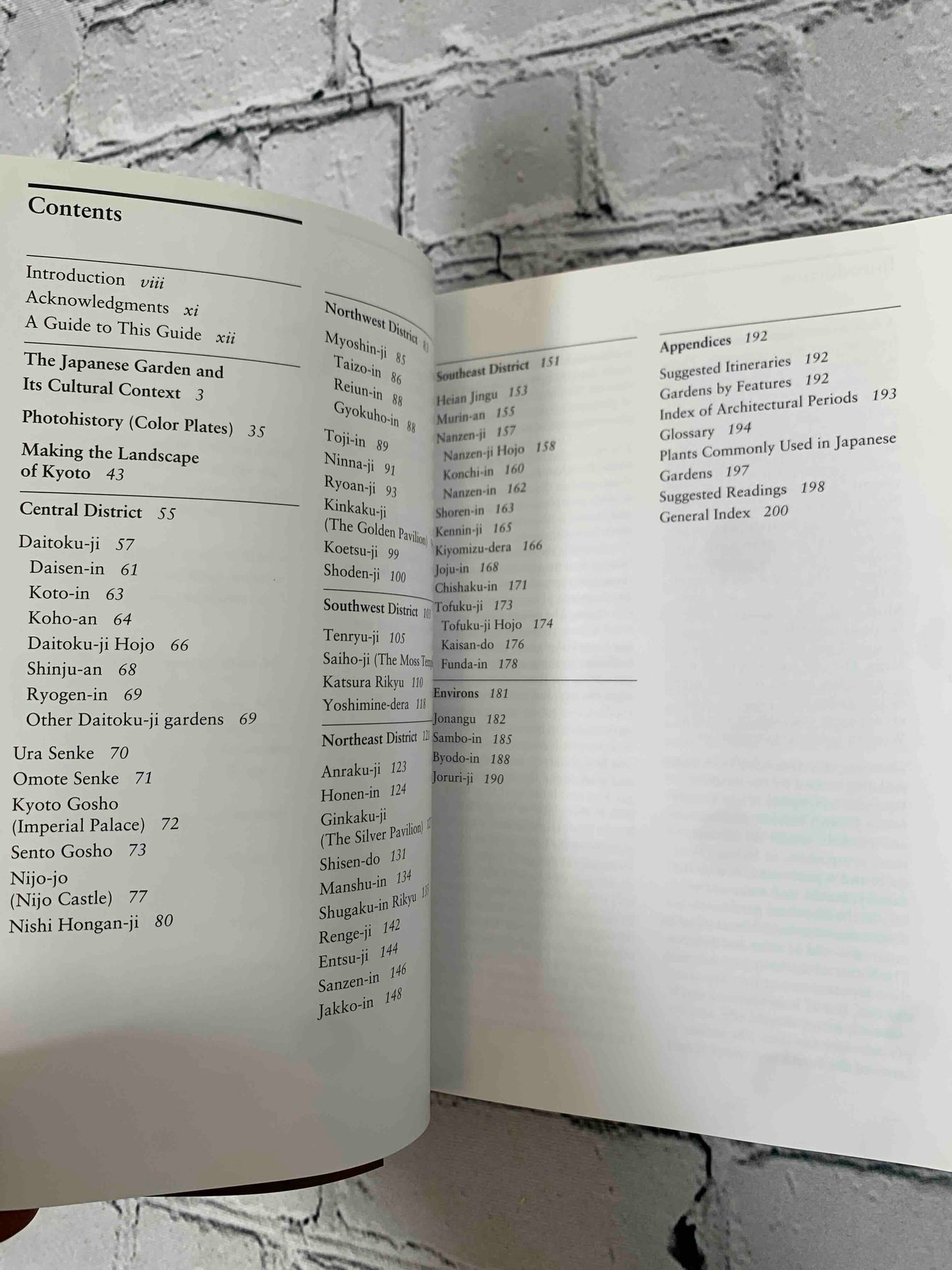 A Guide to the Gardens of Kyoto