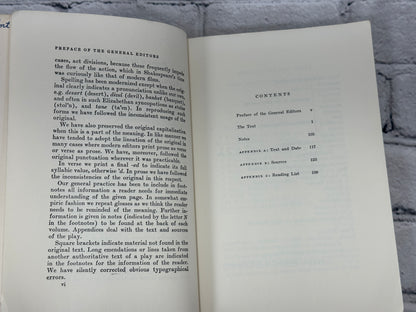 Macbeth by William Shakespeare [The Yale Shakespeare · 1962]