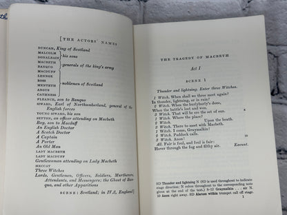 Macbeth by William Shakespeare [The Yale Shakespeare · 1962]