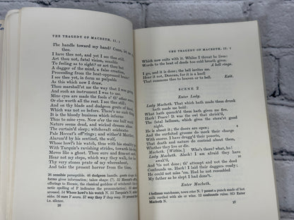 Macbeth by William Shakespeare [The Yale Shakespeare · 1962]