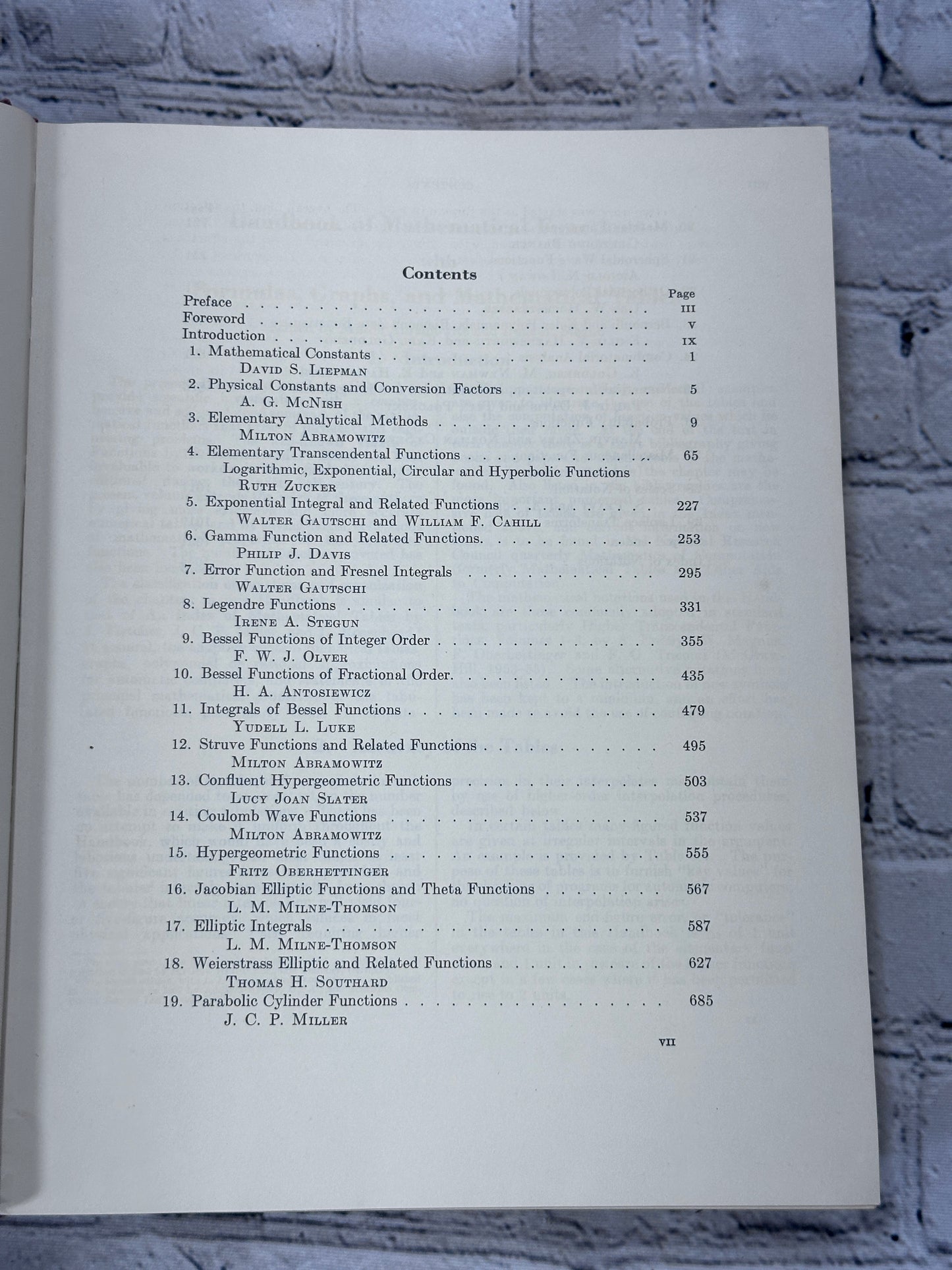 Handbook of Mathematical Functions w/ Formulas, Graphs & Tables [1965]