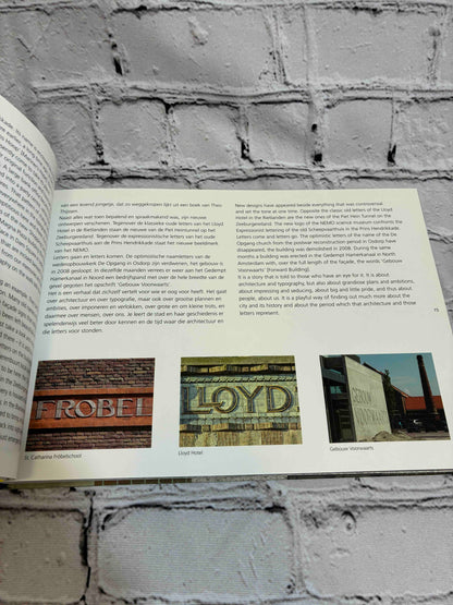 Amsterdam in Letters: typografie en architectuur / typography and architecture