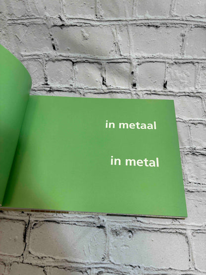 Amsterdam in Letters: typografie en architectuur / typography and architecture