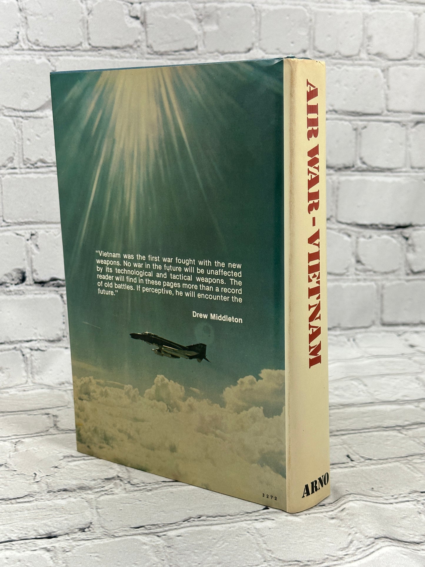 Air War-Vietnam introduction by Drew Middleton [1978 · Book Club Edition]