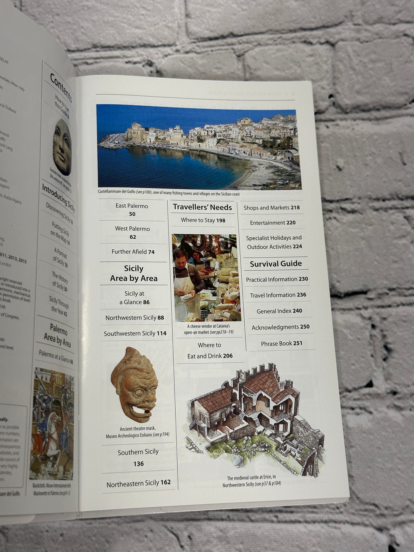 Eyewitness Travel Guide to Sicily  by Fabrizio Ardito [2000 · First US Edition]