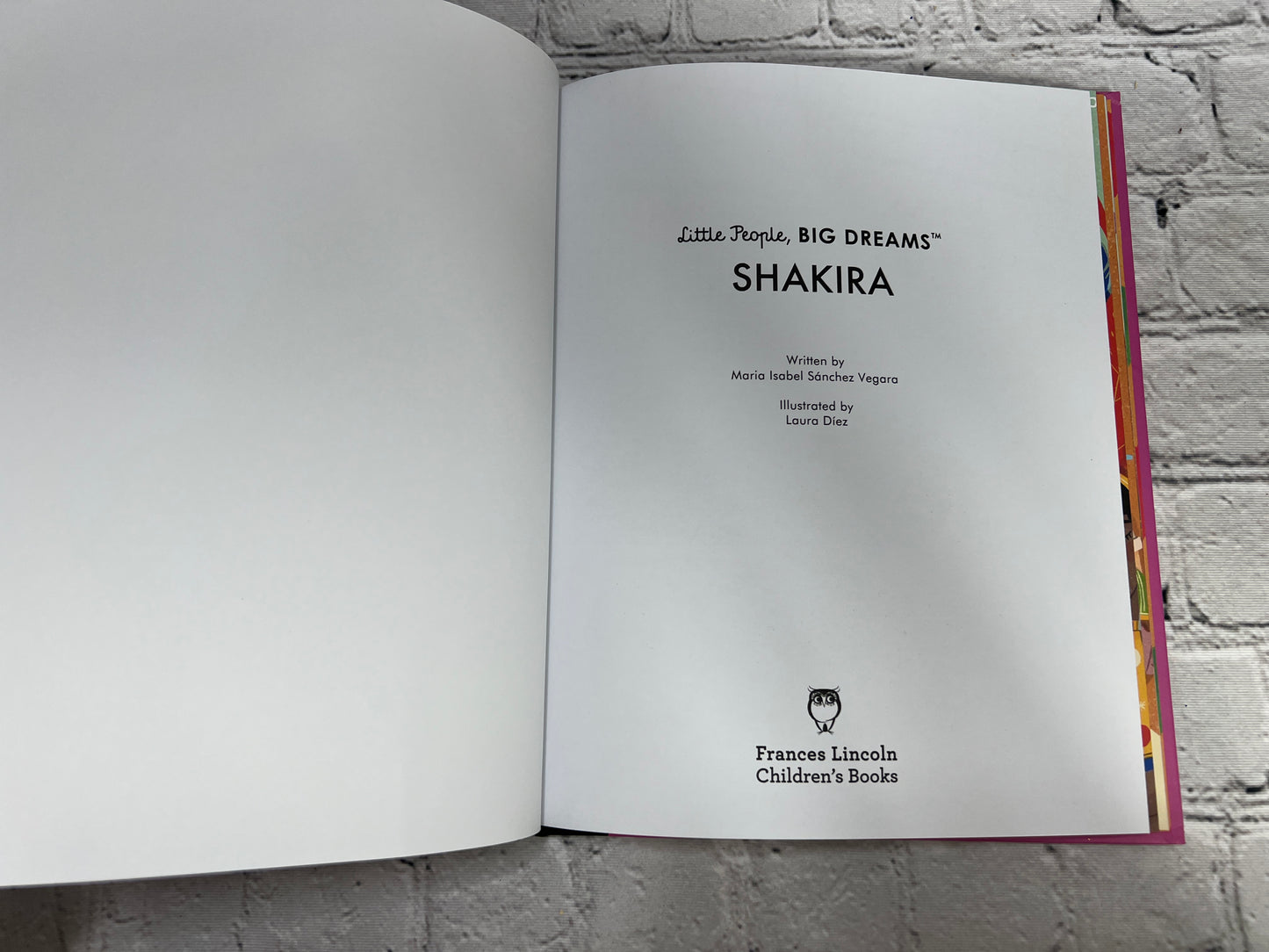 Shakira (Little People, BIG DREAMS) by Sanchez Vegaram By Maria Isabel [2023]
