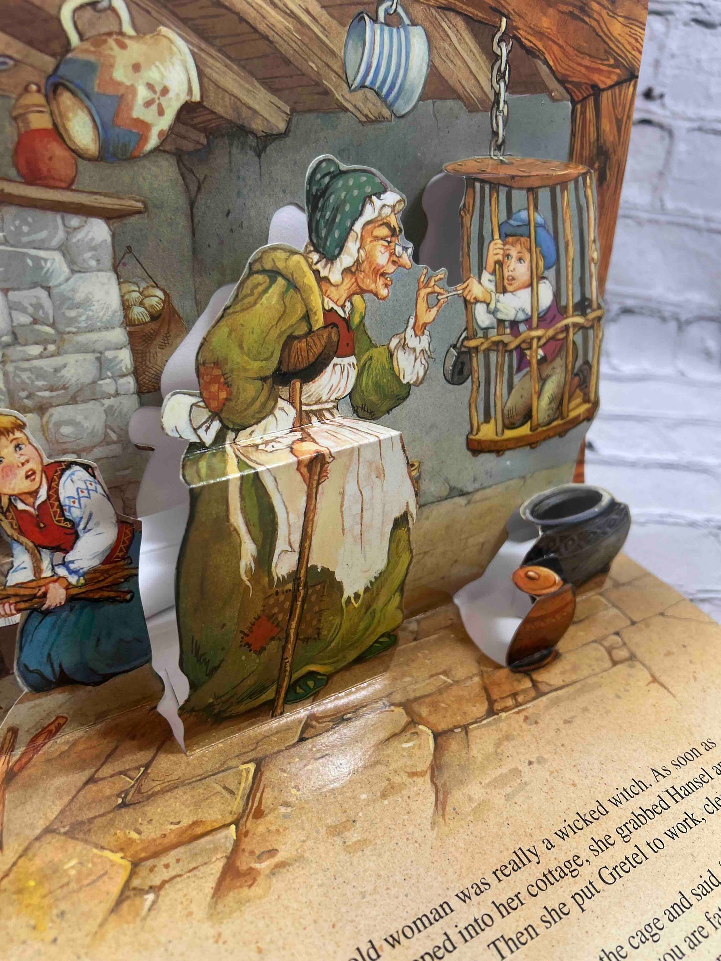Hansel & Gretel Fairy Take Favorites A Pop Up Book