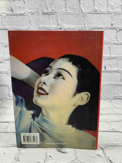 Japanese Beauties: Vintage Graphics 1900 = 1970