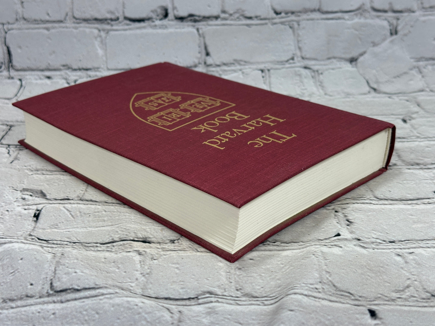 The Harvard Book Selections from Three Centuries by William Bentinck-Smith [1982]