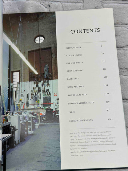 Royal River: Power, Pageantry and the Thames