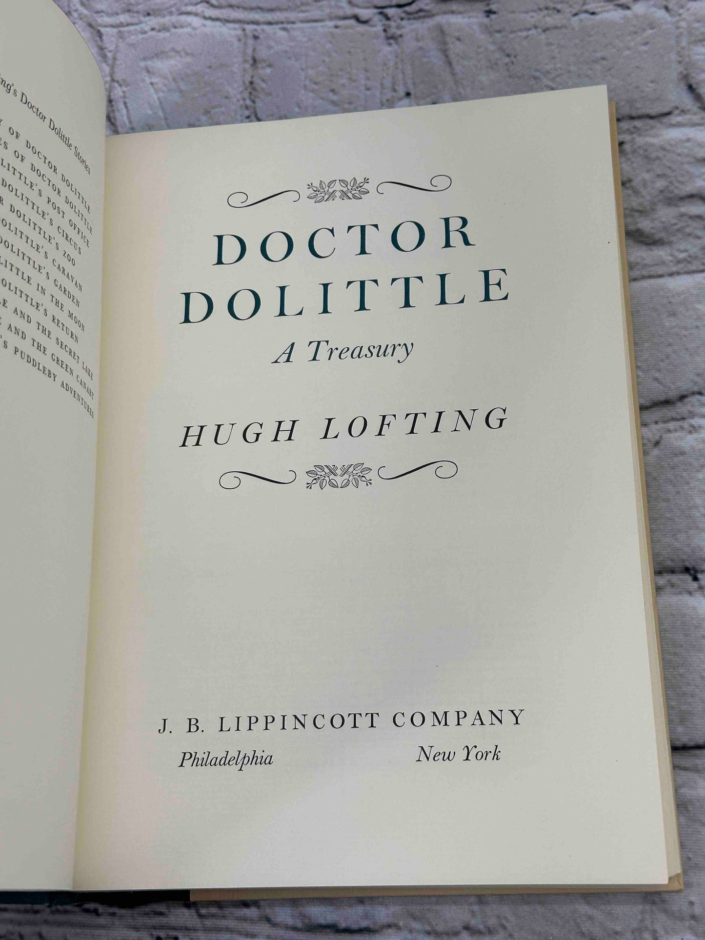 Doctor Dolittle: A Treasury