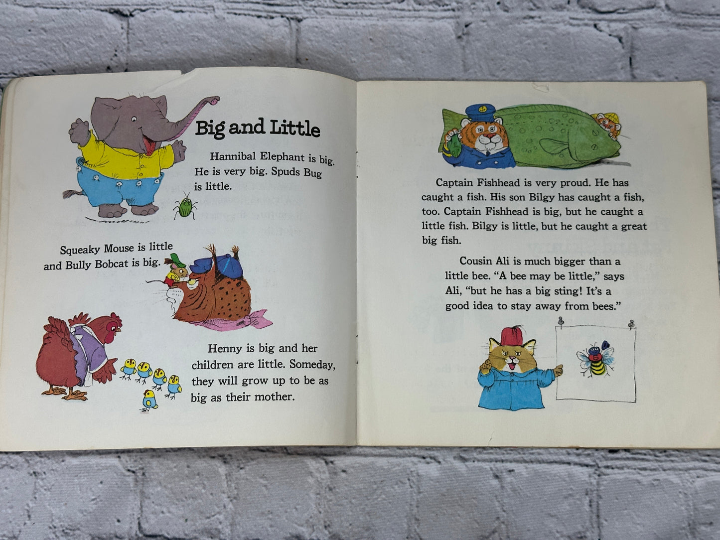 Short and Tall Illustrated by Richard Scarry [Golden Look-Look Book · 1976]