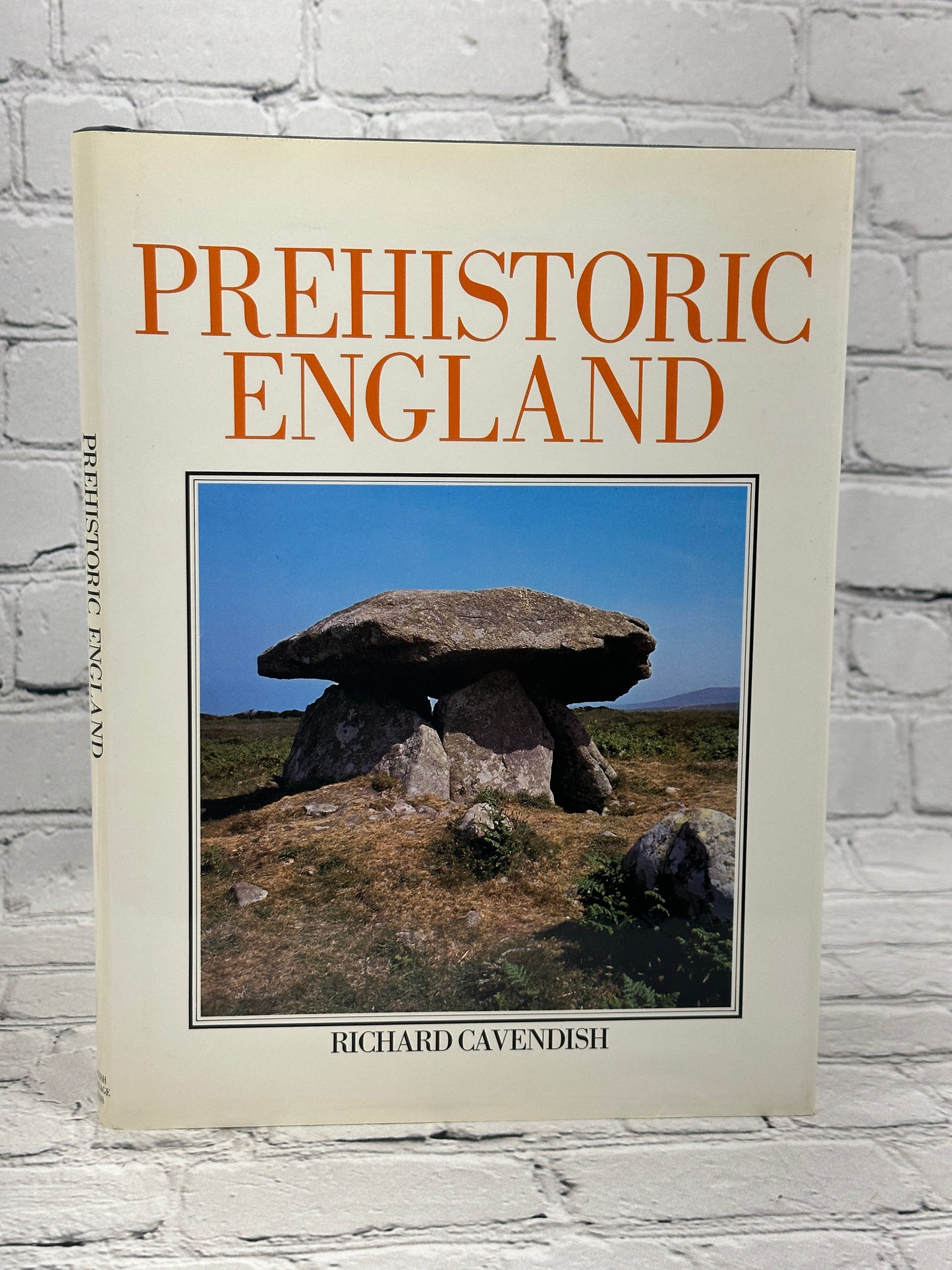 Prehistoric England by Richard Cavendish [1983]