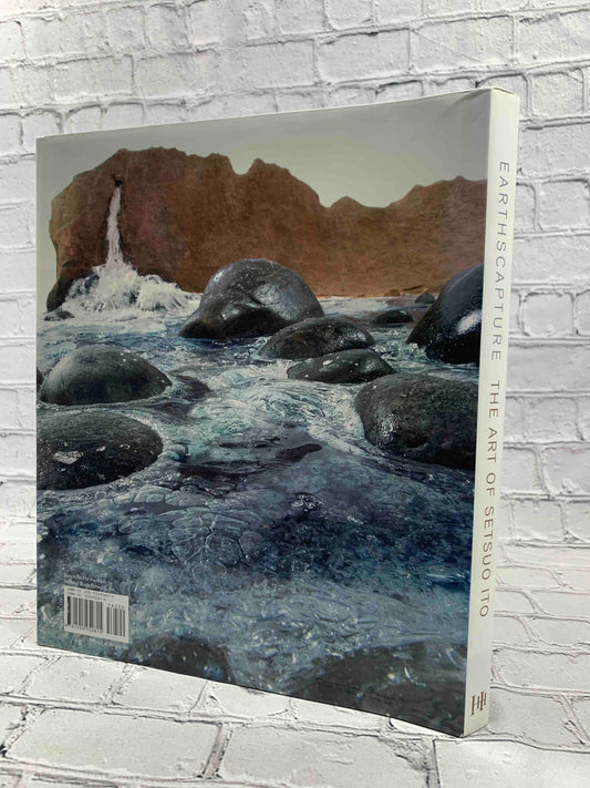 Earthscapture: the Art of Setsuo Ito