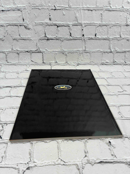 Rainbows and shimmering bridges: Contemporary Japanese lacquerware