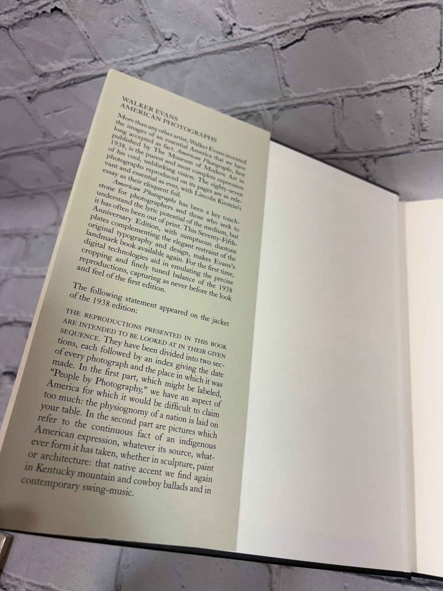 Walker Evans: American Photographs: Seventy-Fifth Anniversary Edition