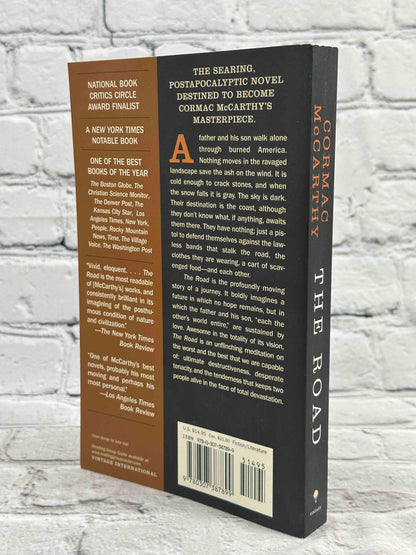 The Road (Oprah's Book Club)