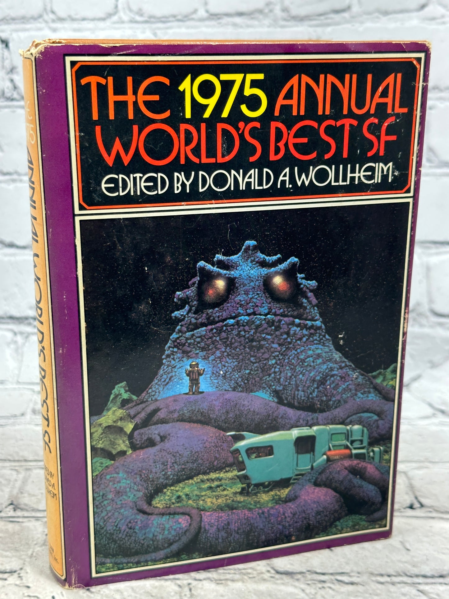 The 1975 Annual World's Best SF edited by Donald A. Wollheim [Book Club Edition]