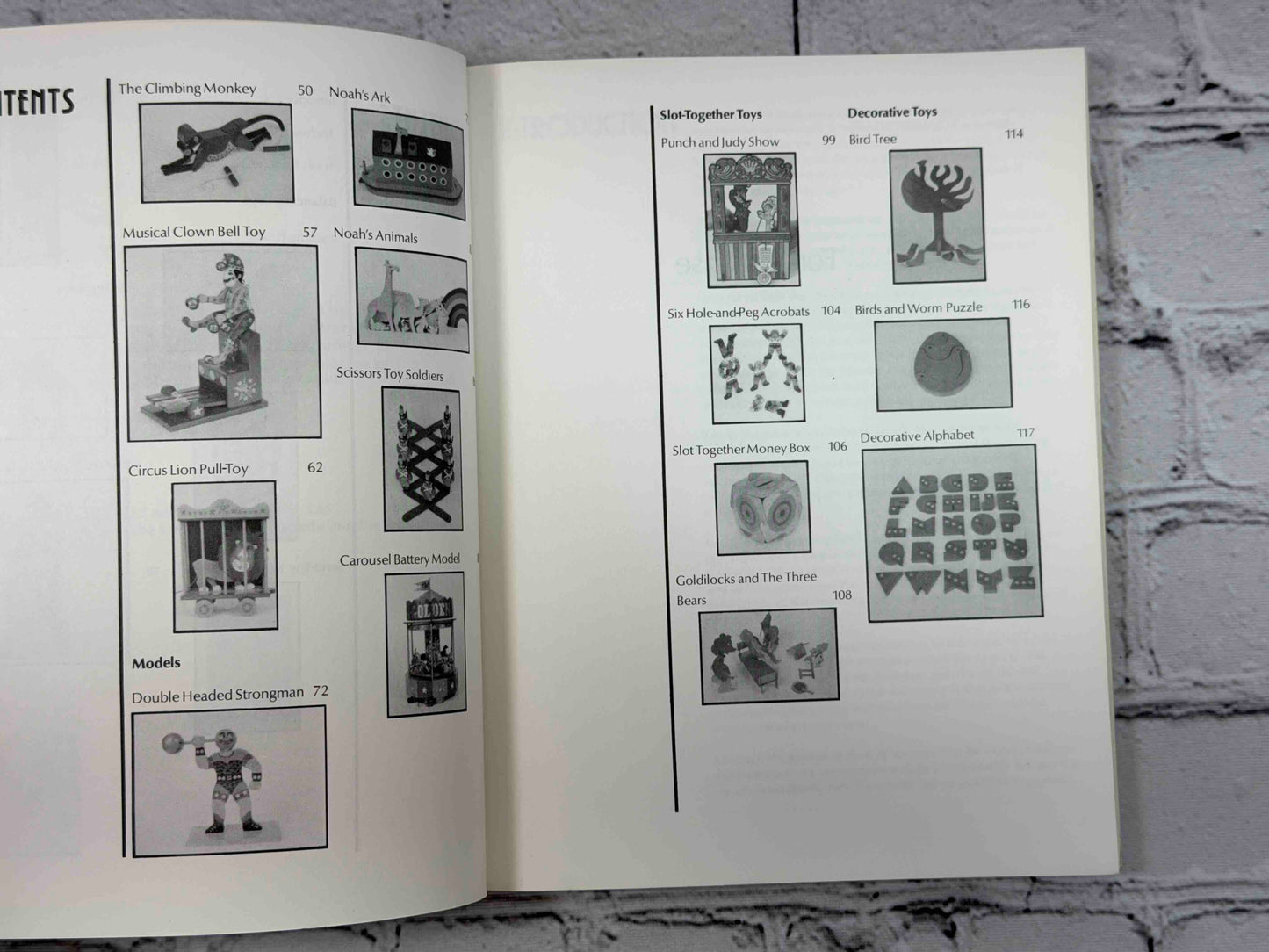 Rodney Peppe's Moving Toys