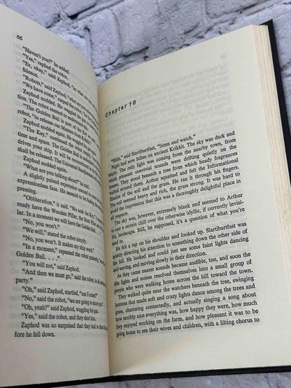 Hitchhiker Guide to the Galaxy (4 Book Set BCE)