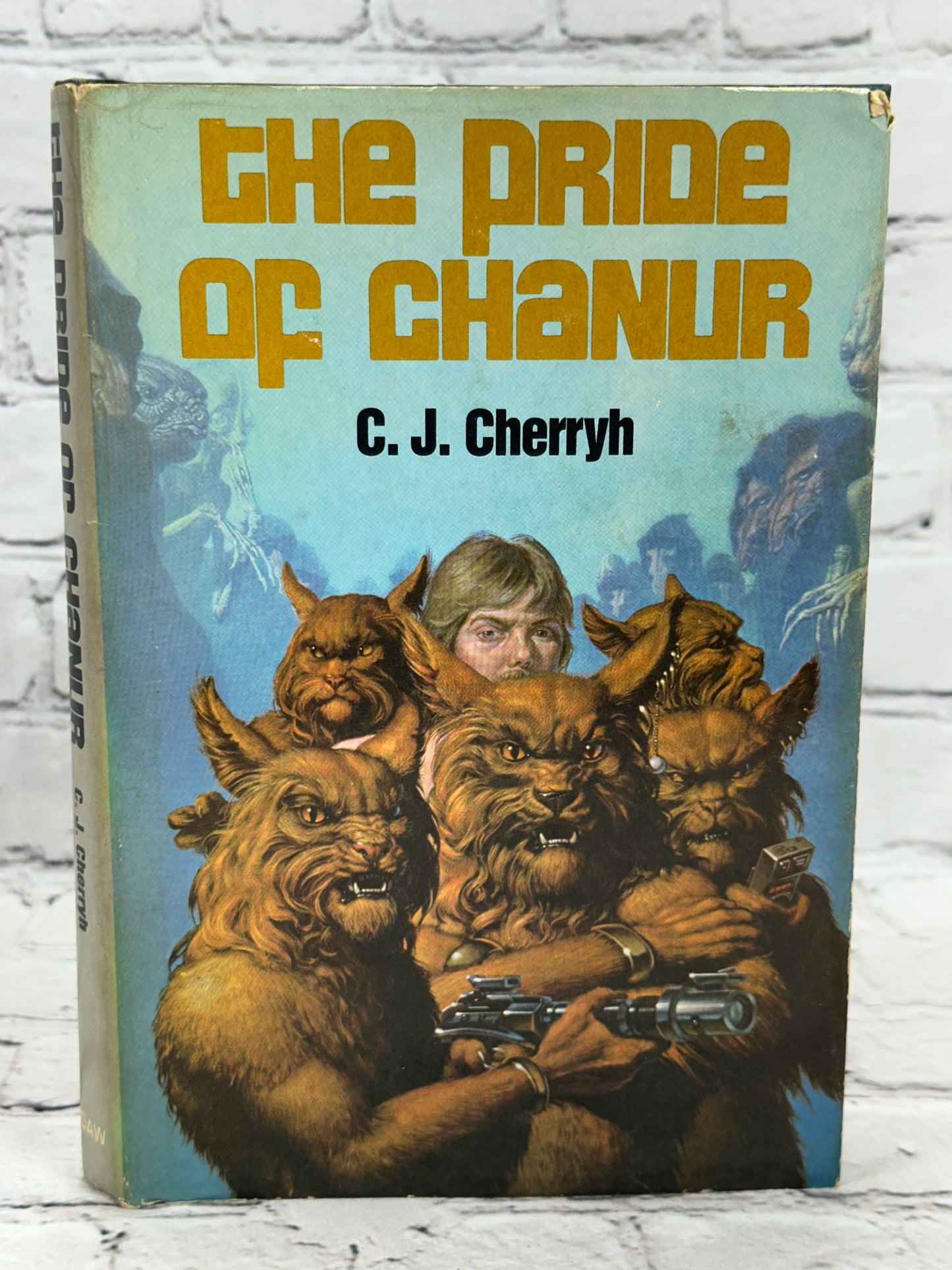 The Pride of Chanur Hardcover by C.J. Cherryh [Book Club Edition · 1982]