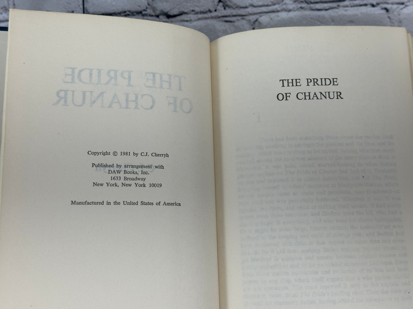 The Pride of Chanur Hardcover by C.J. Cherryh [Book Club Edition · 1982]