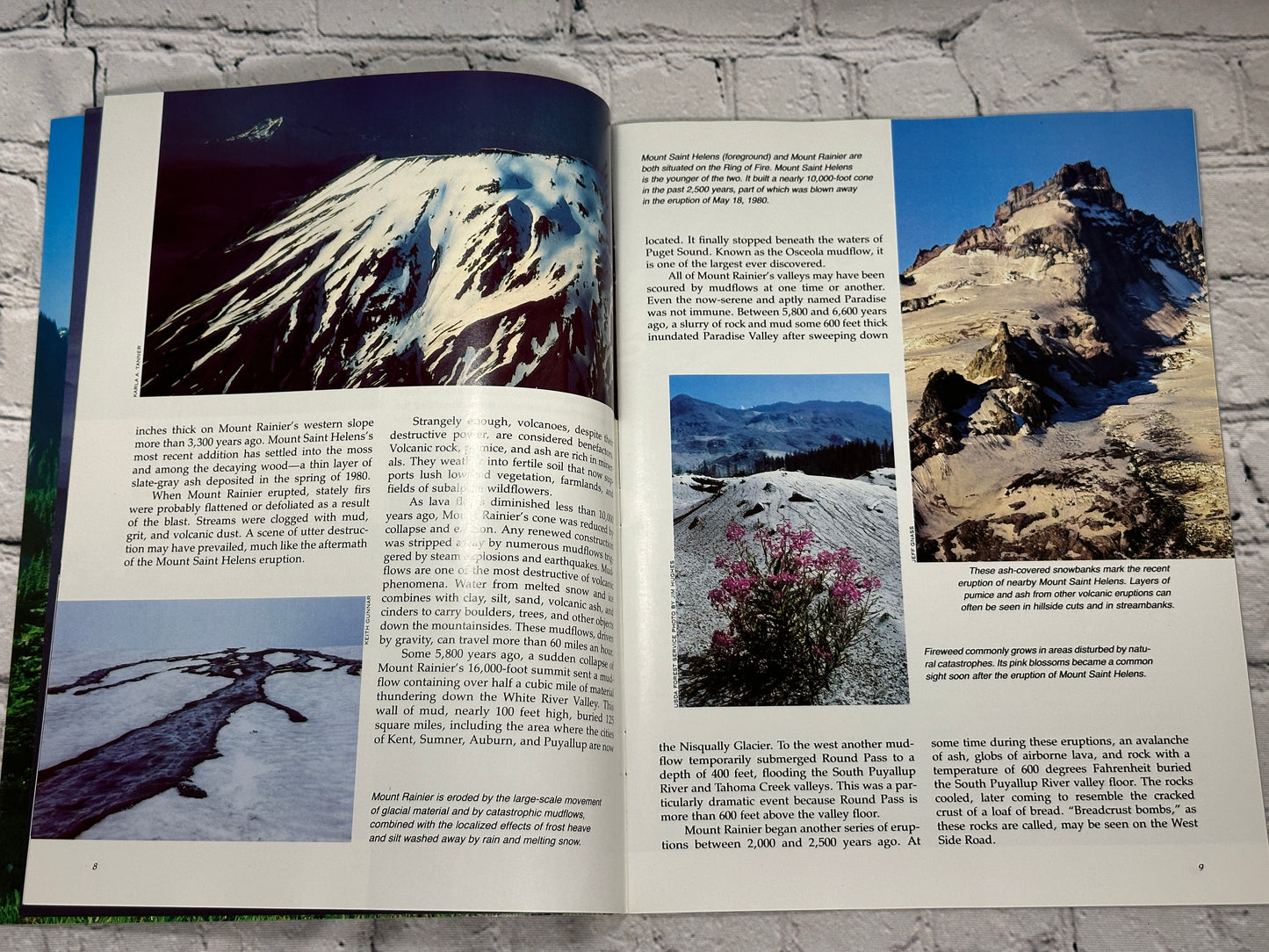 Mount Rainier: The Story Behind the Scenery-by Ray Snow [1986 · 2nd Print]