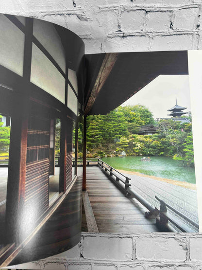 Jacqueline Hassink: View, Kyoto On Japanese Gardens and Temples