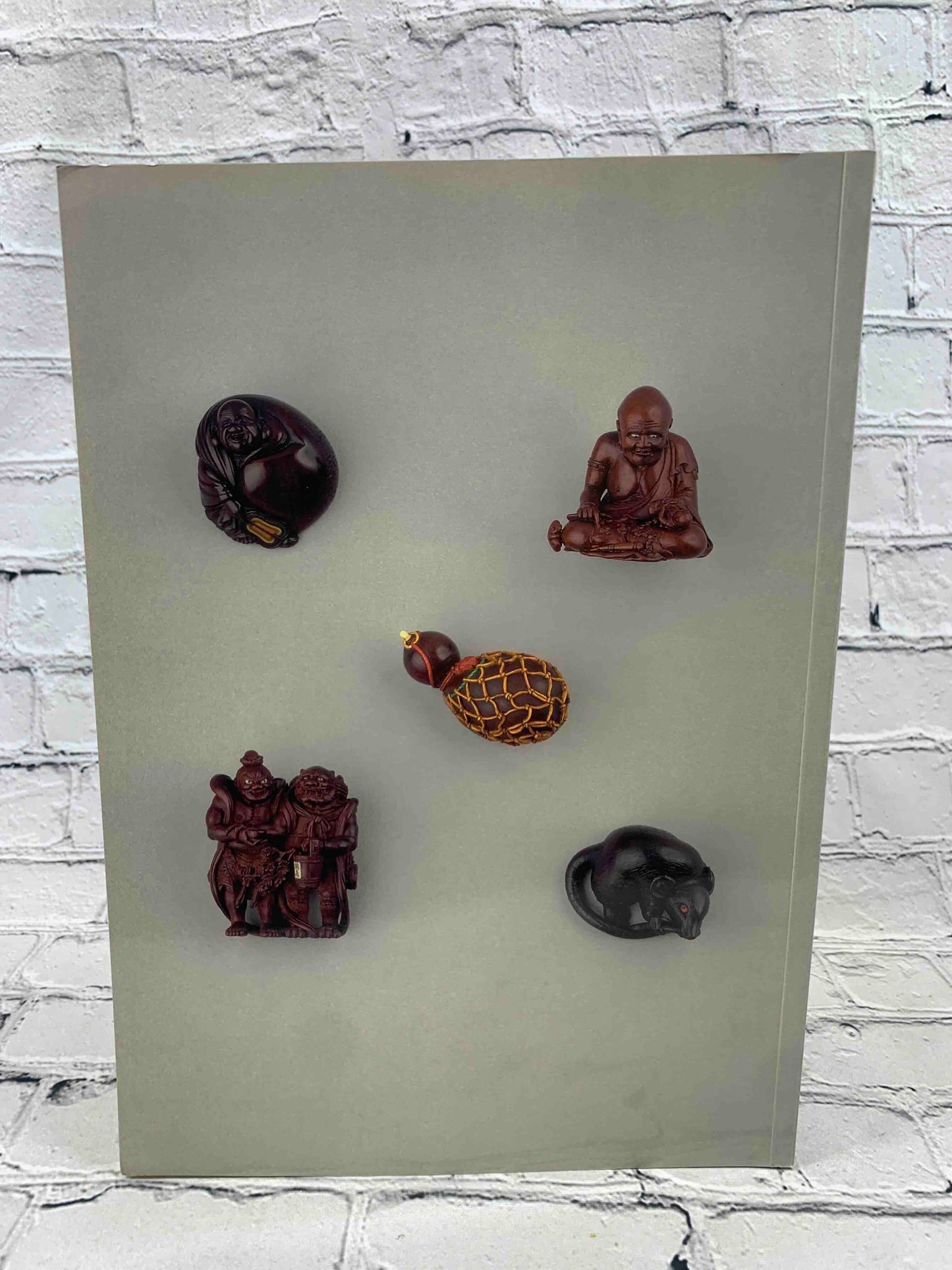 100 Selected Pieces from the Netsuke Collection of Scott Meredith