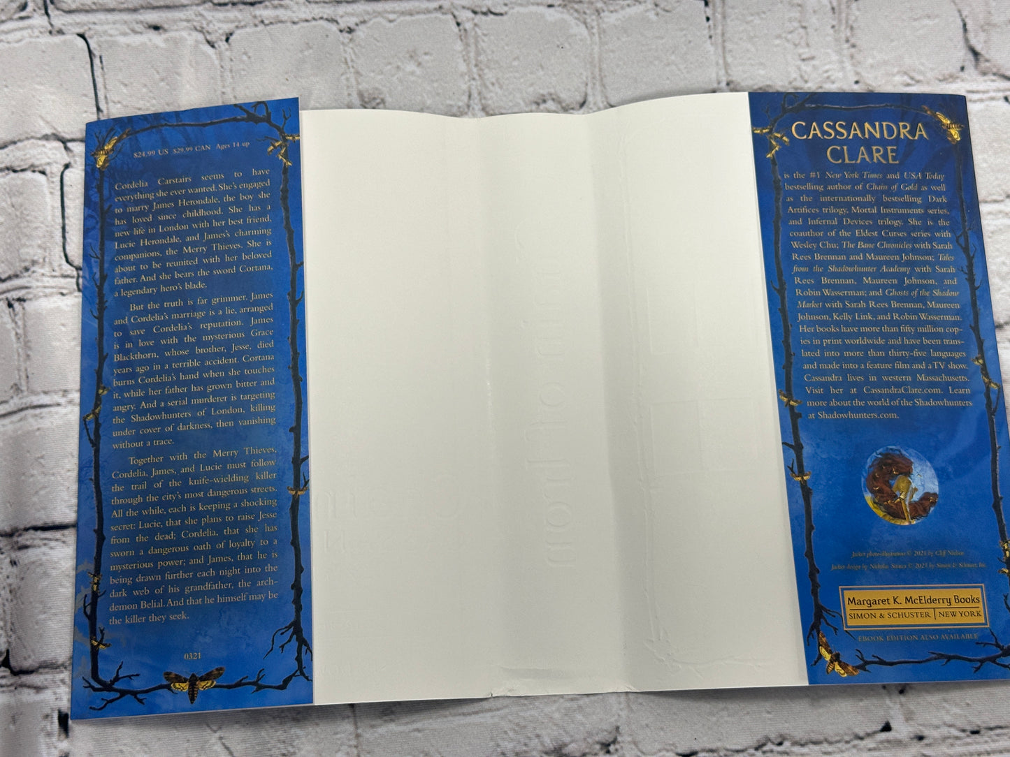 Chain of Iron by Cassandra Clare  [The Last Hours · Book 2 · First Edition]