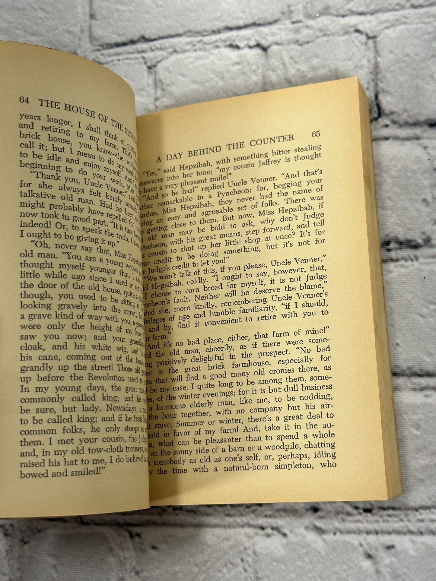 The House of Seven Gables by Nathaniel Hawthorne [1971 · Campus Classics]