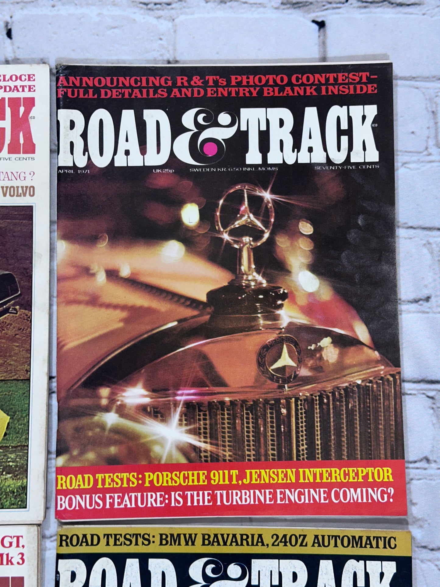 Road & Track Magazine 1971 Complete Year [Lot of 12 Issues]