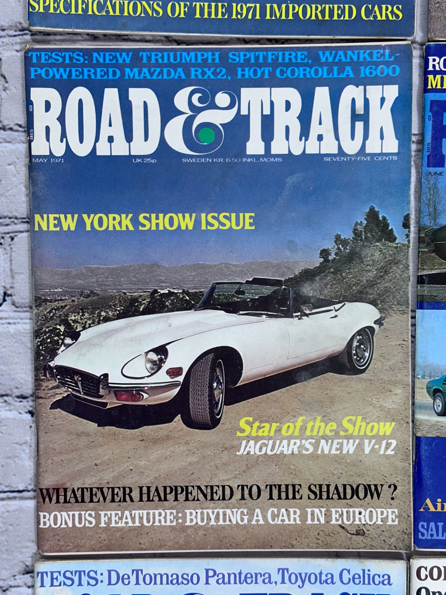 Road & Track Magazine 1971 Complete Year [Lot of 12 Issues]