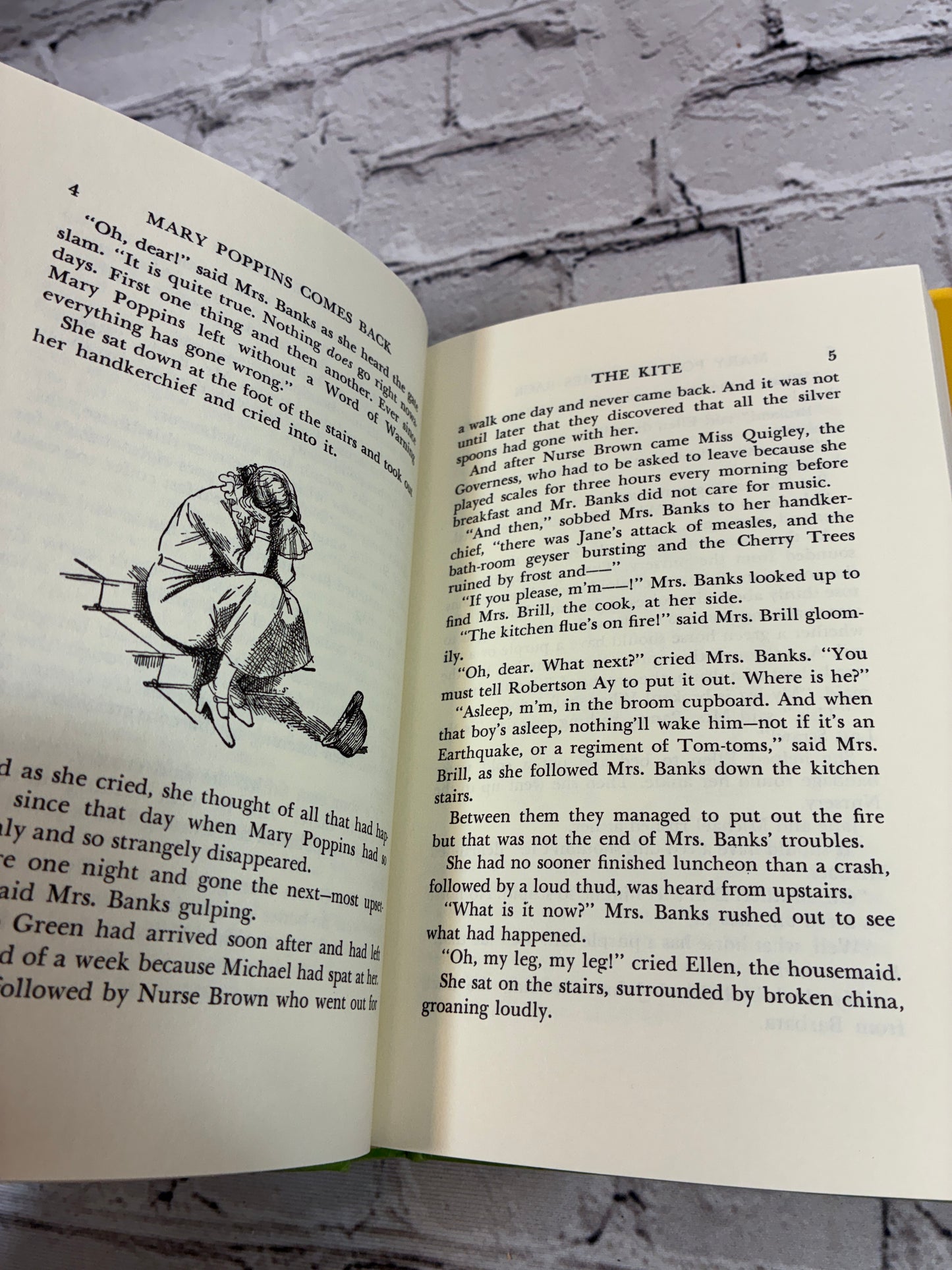Mary Poppins 4 Book Set