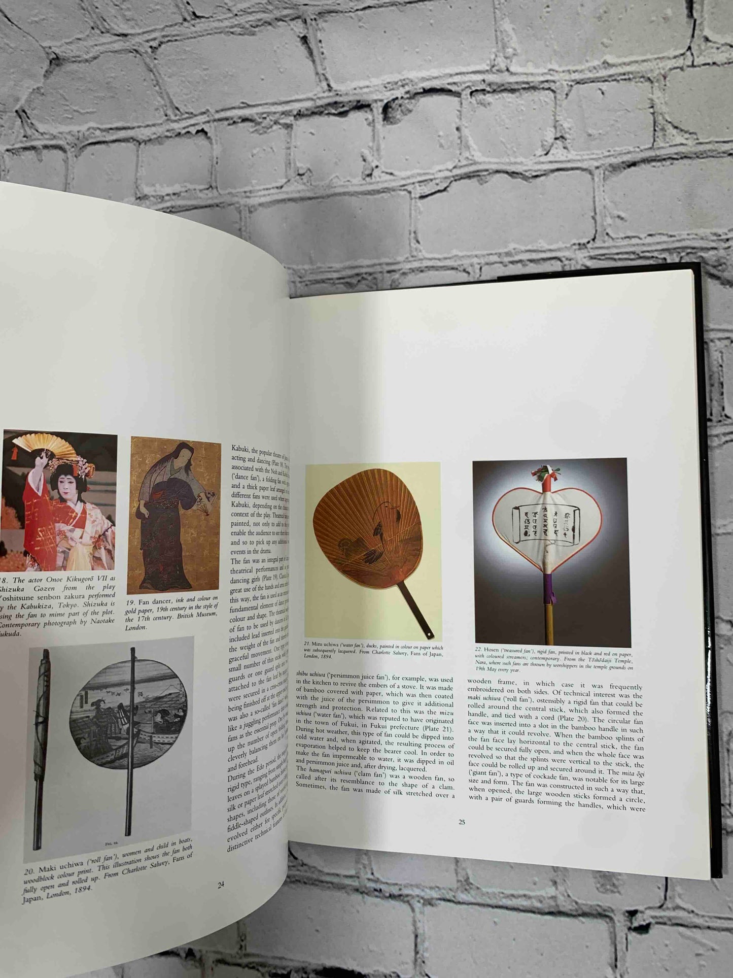 Ogi: A History of the Japanese Fan