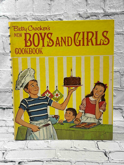 Betty Crocker's New Boys and Girls Cookbook