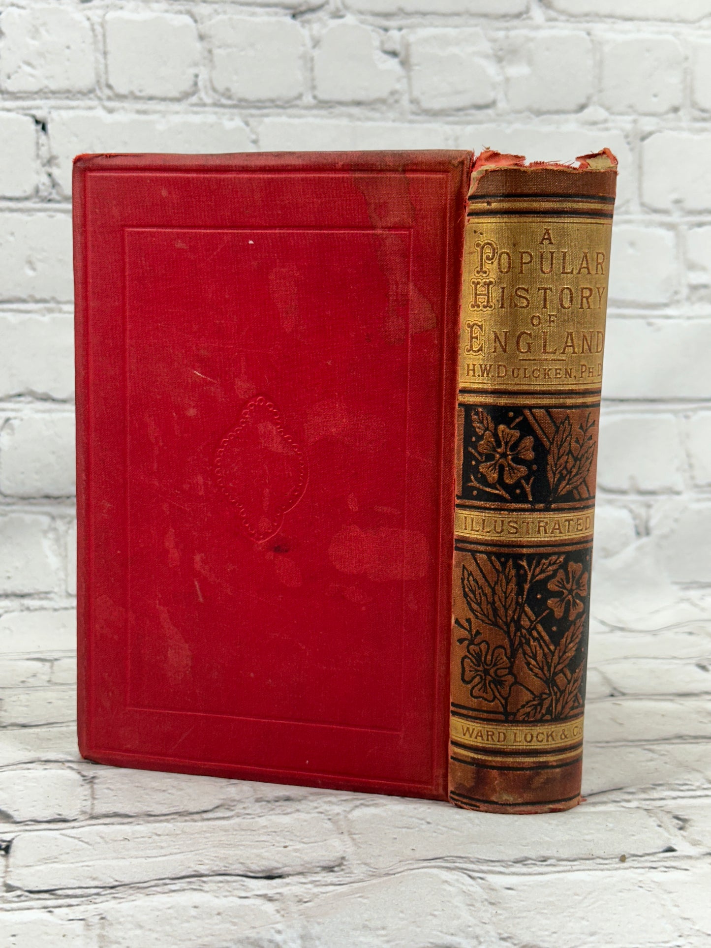 A Popular History of England by H.W. Dulcken [1888]