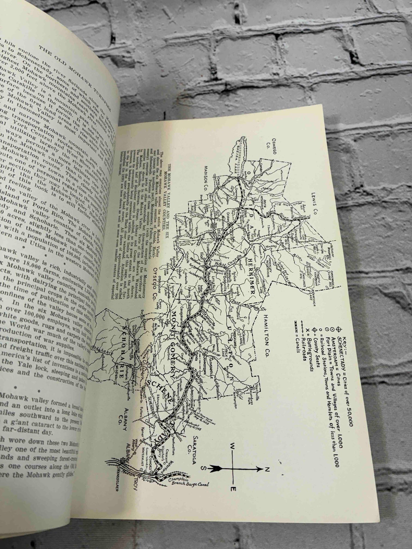 The Old Mohawk-Turnpike Book
