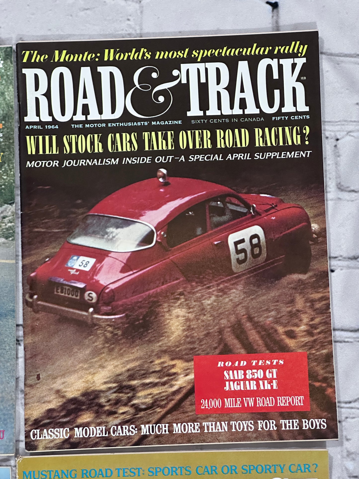 Road & Track Magazine 1964 [Lot of 9 Issues]
