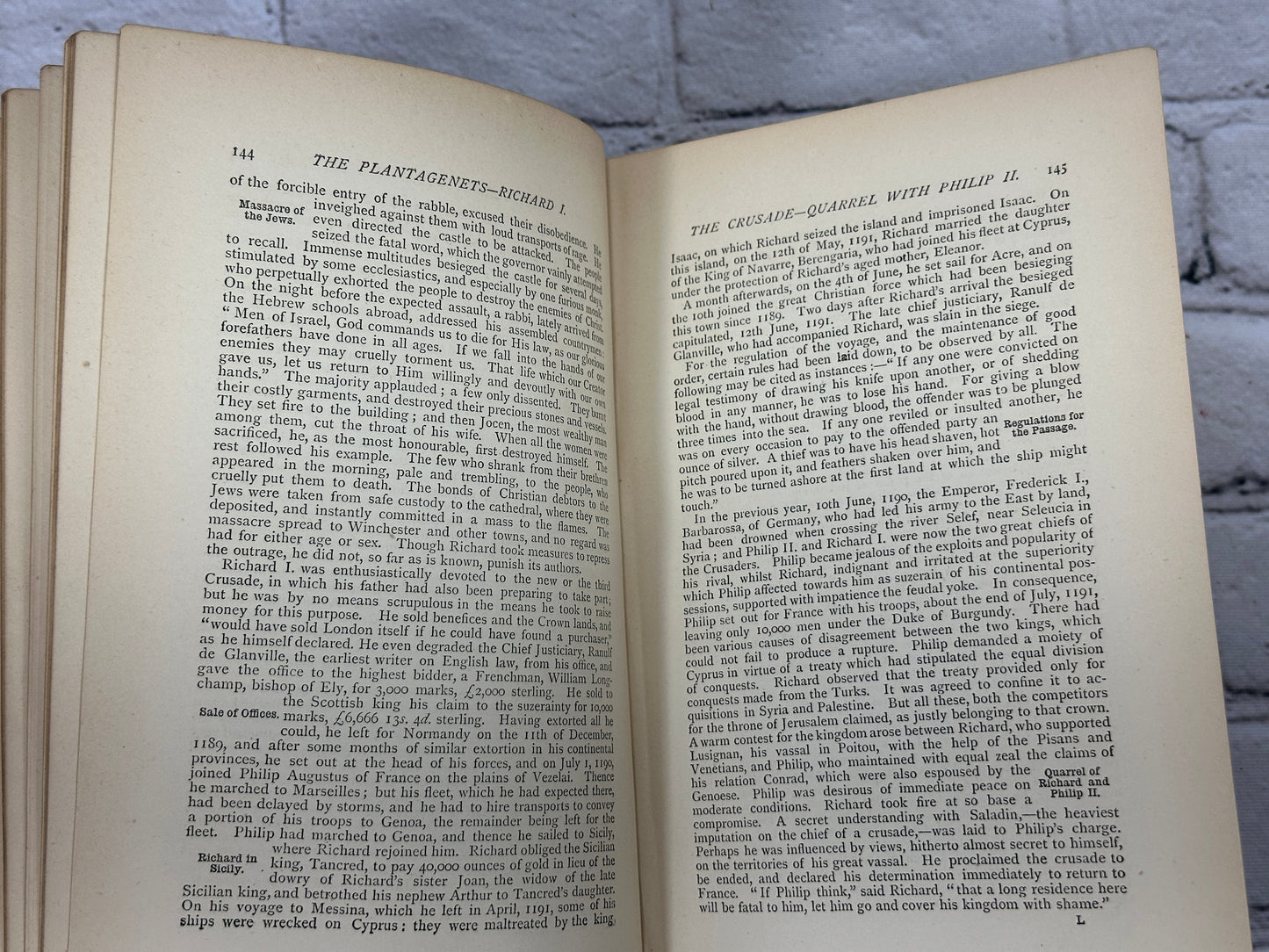 A Popular History of England by H.W. Dulcken [1888]