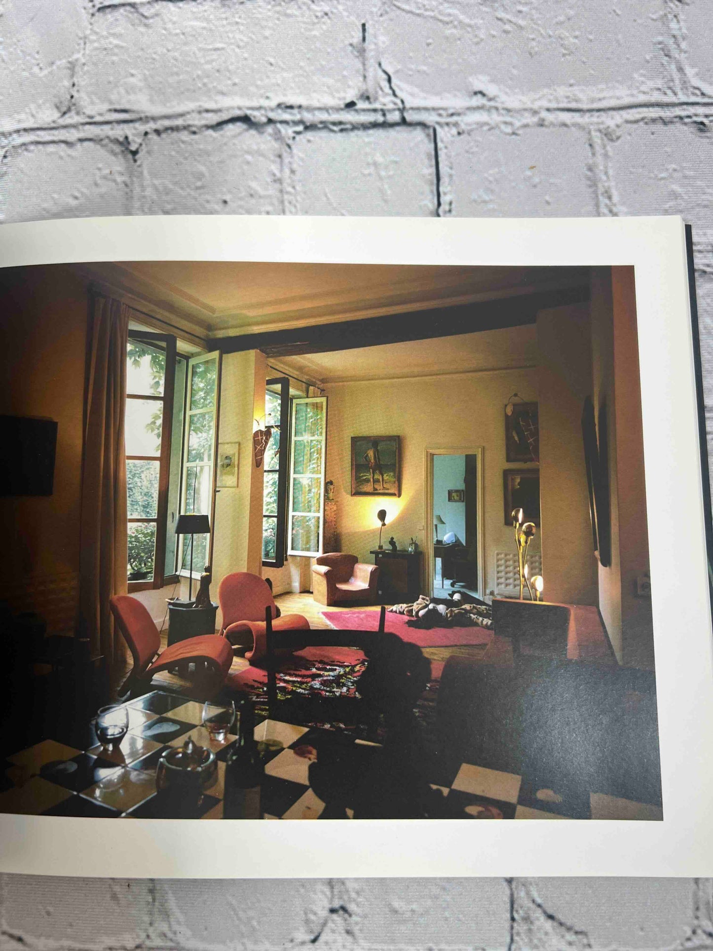 Izima Kaoru 2000-2001: Landscapes With a Corpse