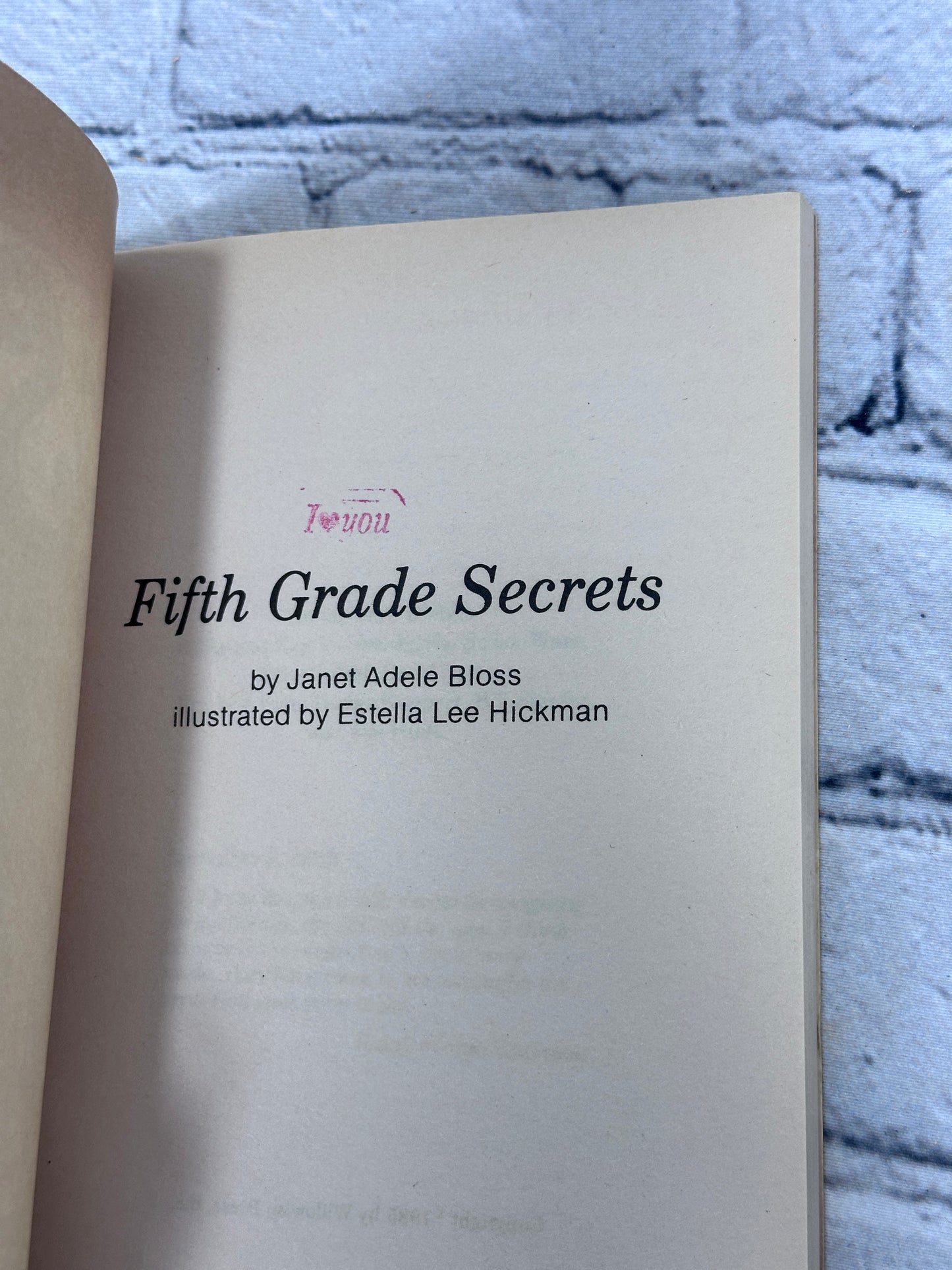 Fifth Grade Secrets By Janet Adele Bloss [Treetop Tales · 1985]