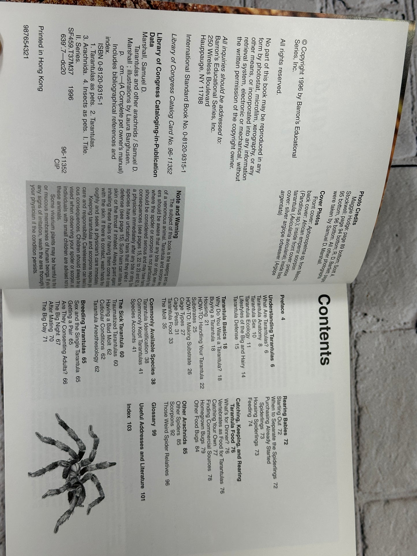 Tarantulas and Other Arachnids: Barron's Complete Pet Owner's Manual [1996]