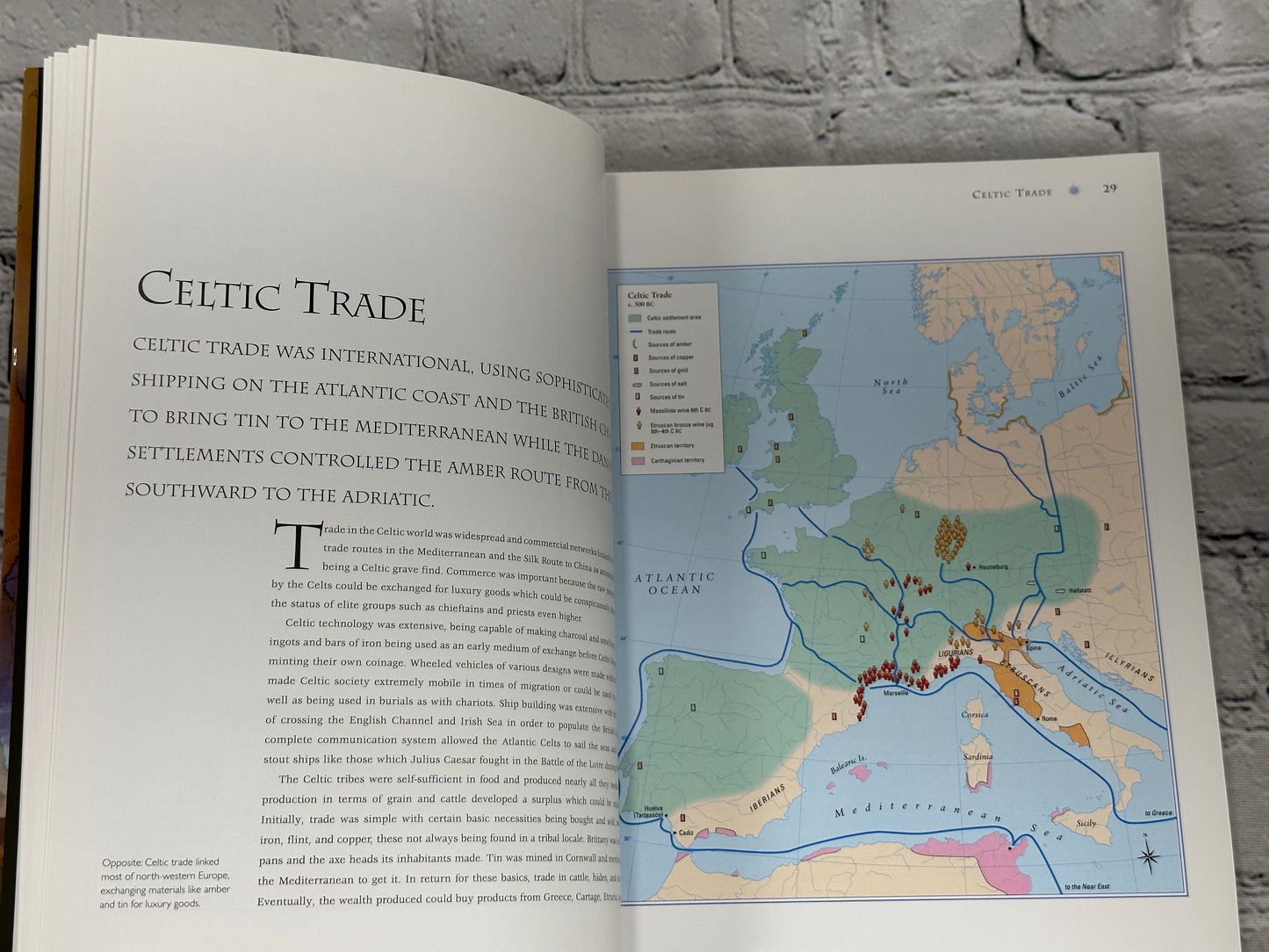 Historical Atlas Of The Celtic World by Dr. Ian Barnes [2012]