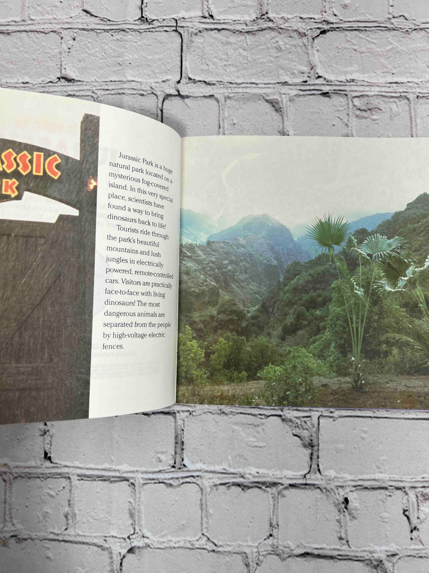 Welcome to Jurassic Park (Movie Tie in)