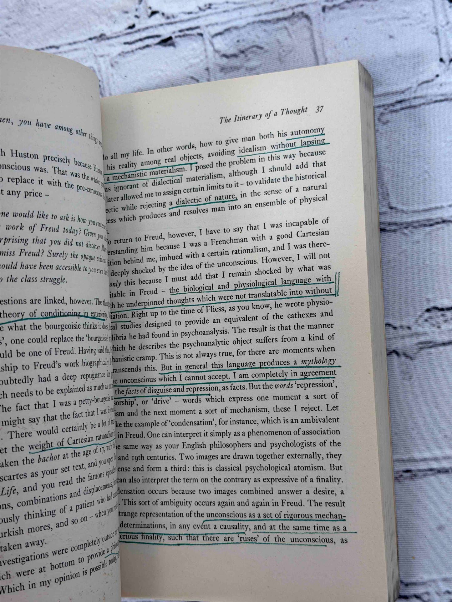 Between Existentialism and marxism