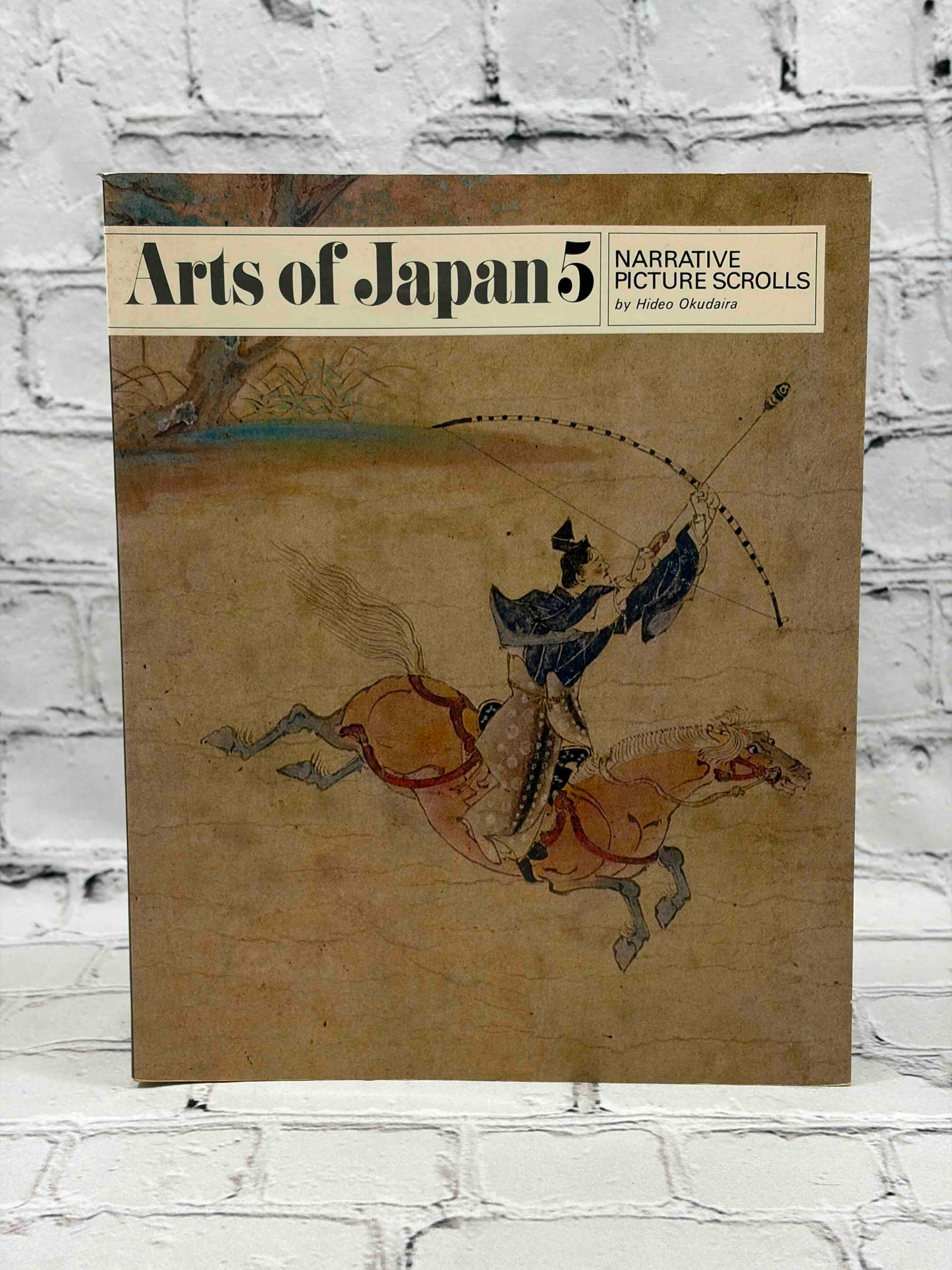 Narrative picture scrolls (Arts of Japan #5)