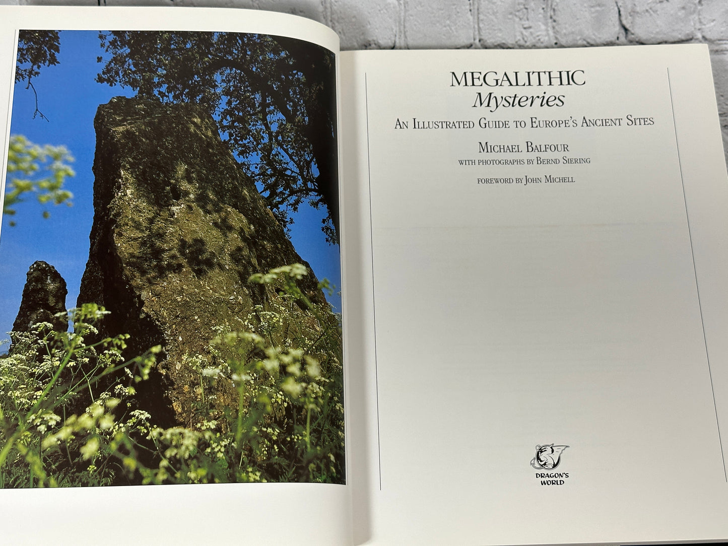 Megalithic Mysteries: Illustrated Guide to Europe'... by Michael Balfour [1992]