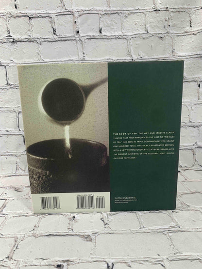 The Book of Tea: The Illustrated Classic Edition